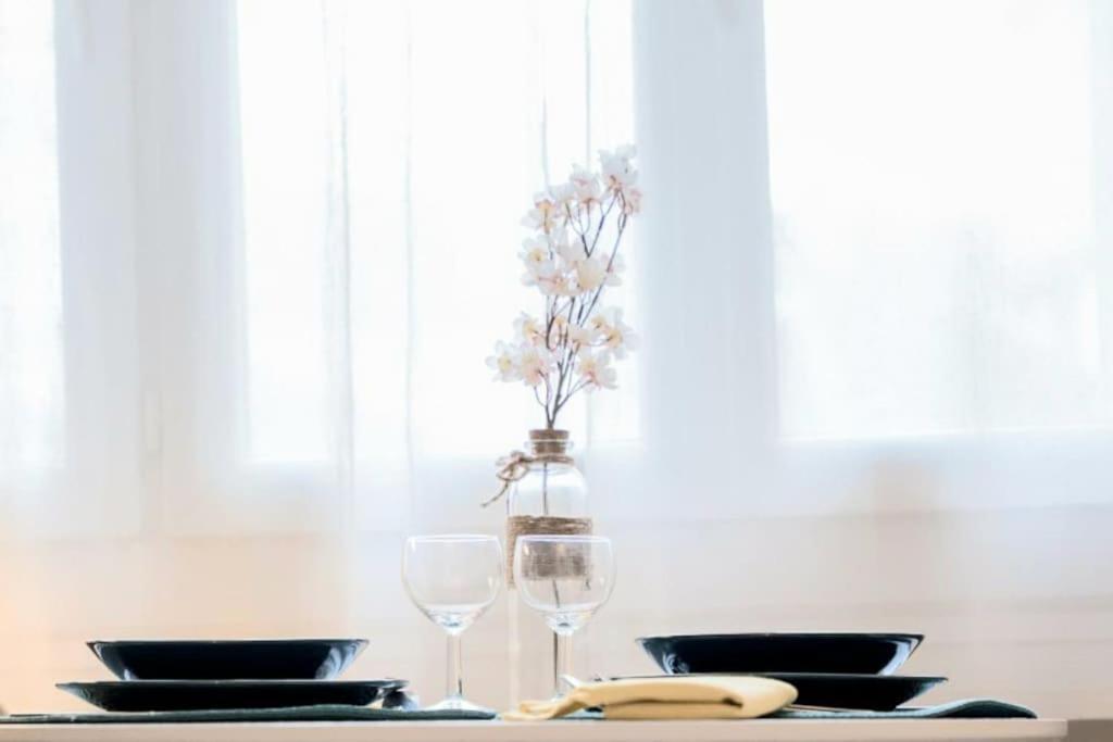 Апартаменты Studio Cosy Proche Lyon Part Dieu Вийёрбан Экстерьер фото