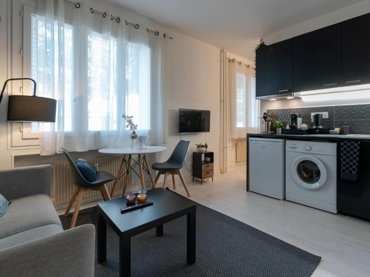 Апартаменты Studio Cosy Proche Lyon Part Dieu Вийёрбан Экстерьер фото